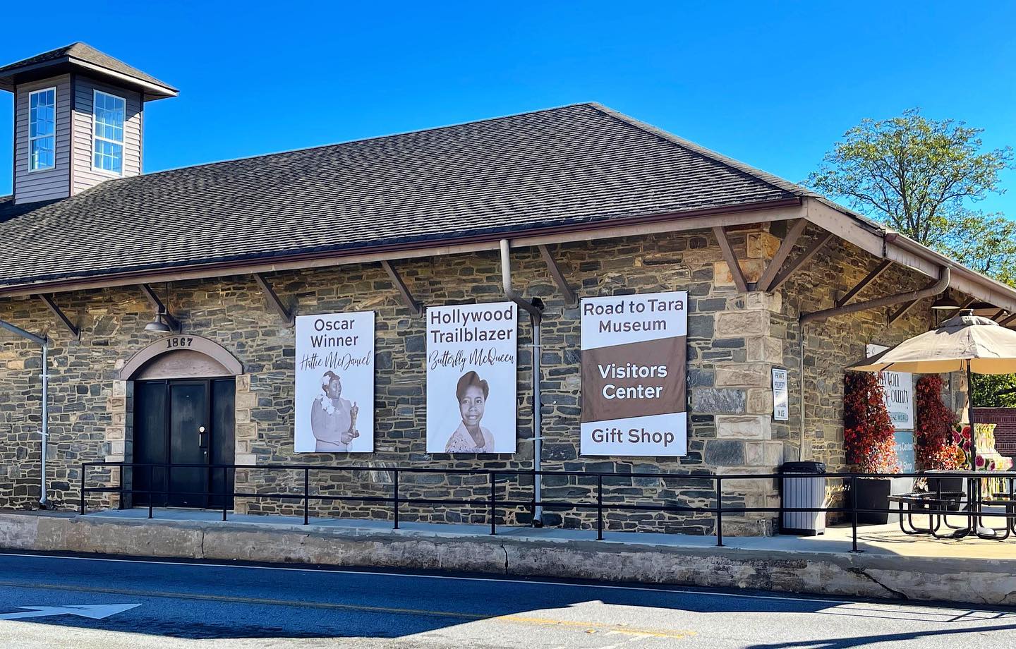 Check out our newly installed signage to welcome passersby at our Historic Train Depot, 104 N. Main St., Jonesboro, Georgia. Stop in to see our exhibits on legendary Hollywood actresses Hattie McDaniel and Butterfly McQueen. 🎞 #seeclaytoncountyga #claytoncountyga #claytoncounty